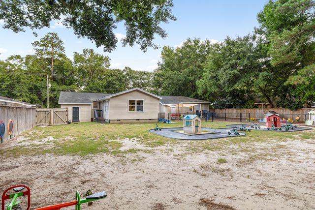 1534 Orange Grove Road, Charleston, SC 29407