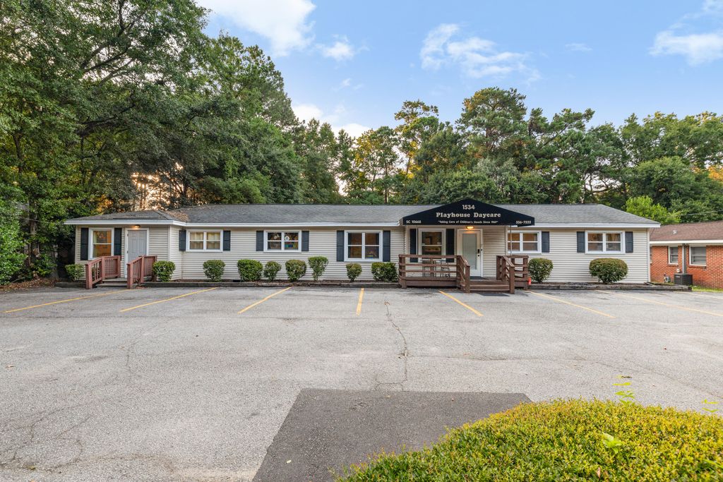 1534 Orange Grove Road, Charleston, SC 29407