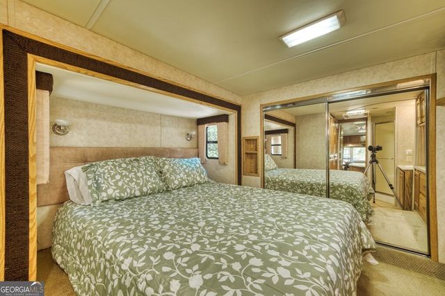 112 3rd Street, Ellijay, GA 30540