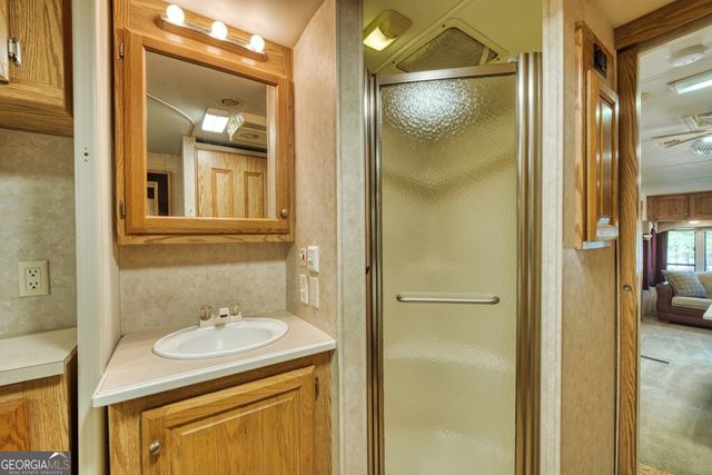 112 3rd Street, Ellijay, GA 30540