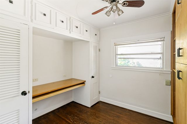 2212 Lipscomb Street, Fort Worth, TX 76110