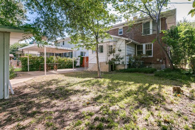 2212 Lipscomb Street, Fort Worth, TX 76110