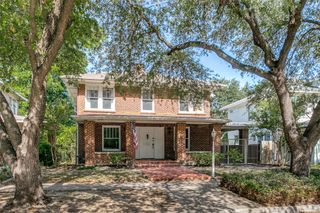 2212 Lipscomb Street, Fort Worth, TX 76110