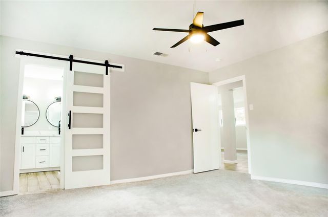 9515 Highmeadow Drive, Houston, TX 77063