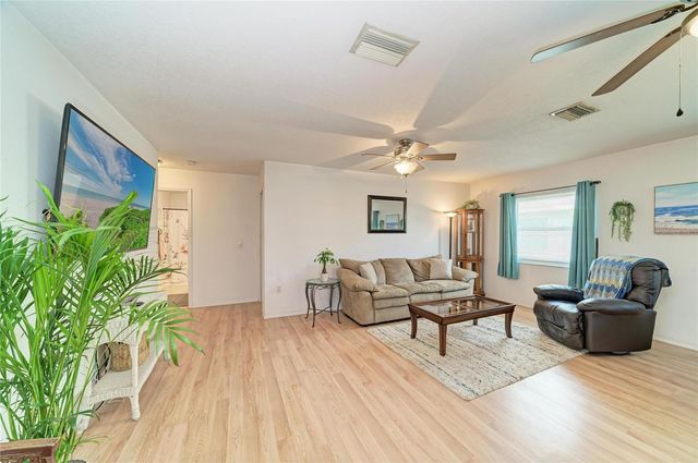 2713 11TH AVENUE W, Bradenton, FL 34205