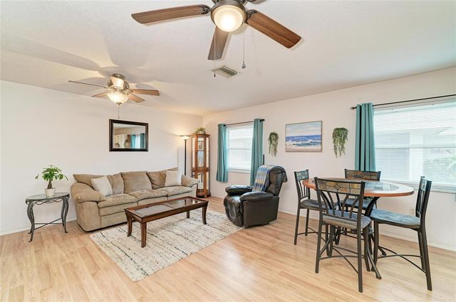 2713 11TH AVENUE W, Bradenton, FL 34205