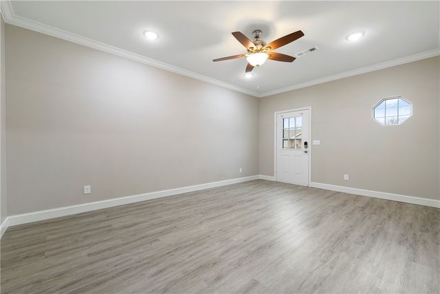 605 N 7Th Street, Rogers, AR 72756