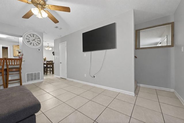 506 Landview Street UNIT B, Fort Walton Beach, FL 32547