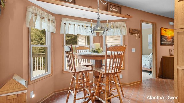 18443 Iroquois Drive, Spring Lake, MI 49456