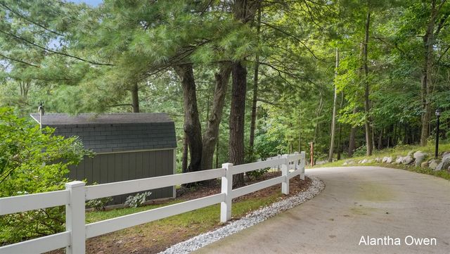 18443 Iroquois Drive, Spring Lake, MI 49456