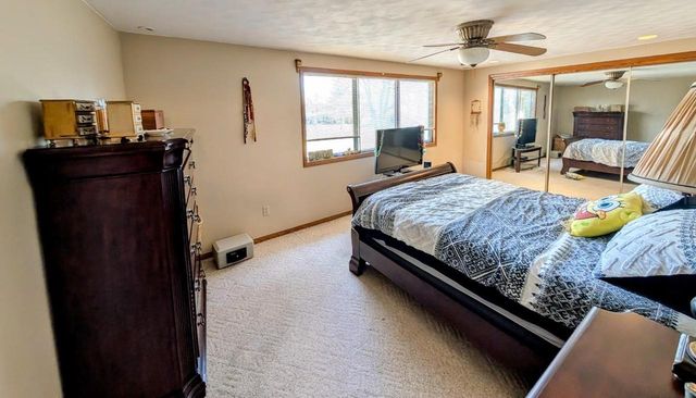 1235 W NICOLET CIRCLE, Appleton, WI 54914
