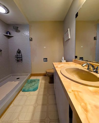 1235 W NICOLET CIRCLE, Appleton, WI 54914