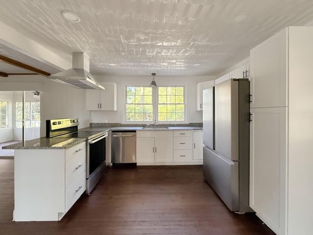 697 Wells Drive, Orangeburg, SC 29115