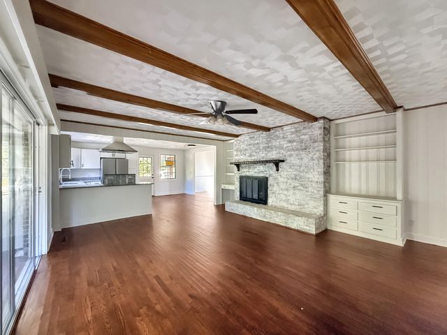 697 Wells Drive, Orangeburg, SC 29115