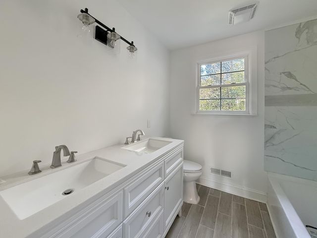 697 Wells Drive, Orangeburg, SC 29115