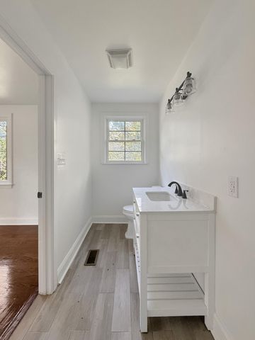 697 Wells Drive, Orangeburg, SC 29115