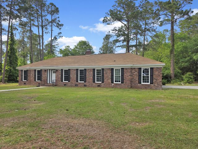 697 Wells Drive, Orangeburg, SC 29115