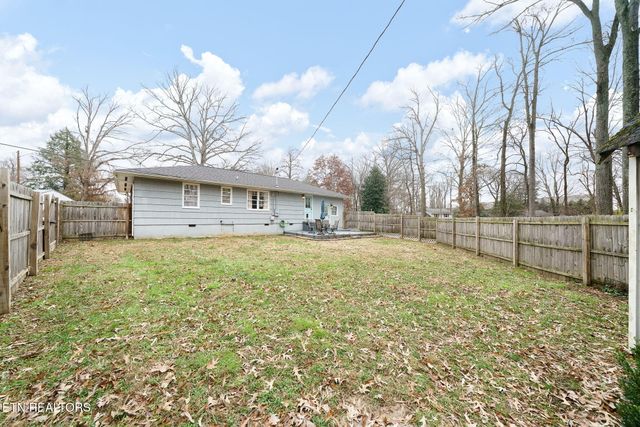 929 Sunset Drive, Cookeville, TN 38501