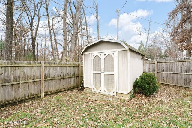 929 Sunset Drive, Cookeville, TN 38501