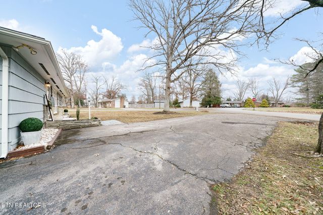 929 Sunset Drive, Cookeville, TN 38501