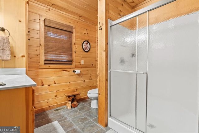 61 Grove Lane, Ellijay, GA 30540