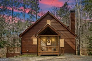 61 Grove Lane, Ellijay, GA 30540