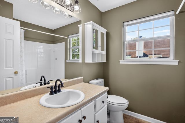 104 W Tisbury Lane, Pooler, GA 31322
