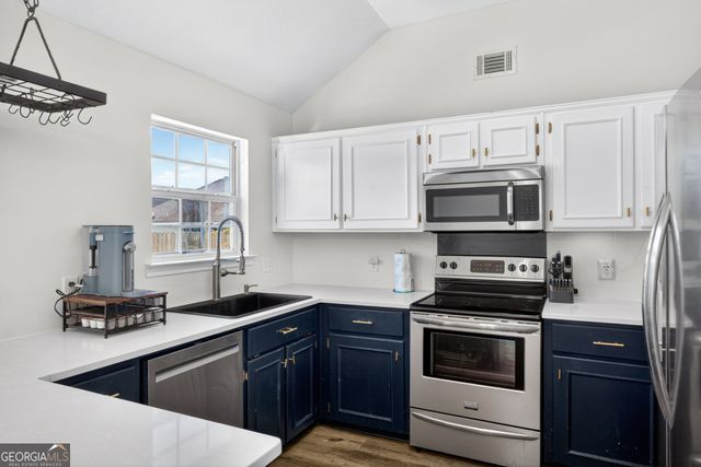 104 W Tisbury Lane, Pooler, GA 31322