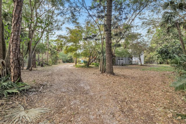 14181 35th Place N, Loxahatchee Groves, FL 33470