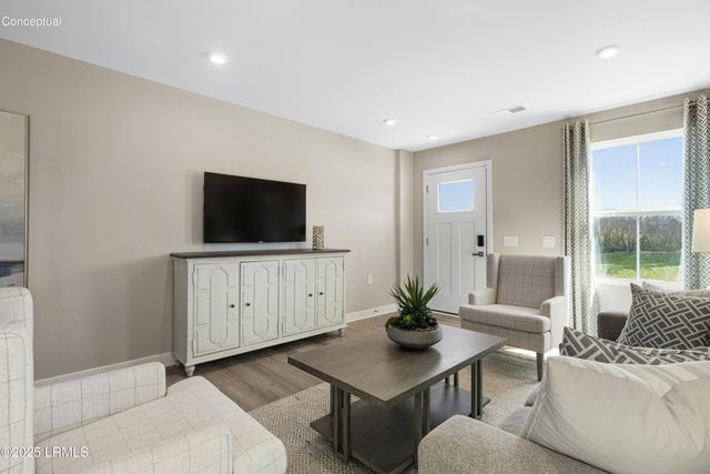 116 Pebble Circle, Ridgeland, SC 29936