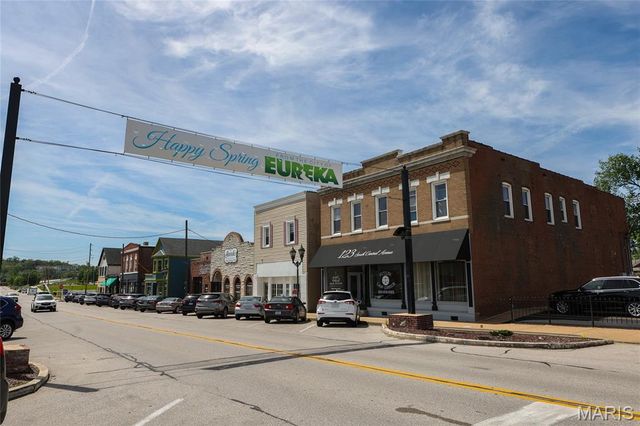 1363 Bloomfield Drive, Eureka, MO 63025