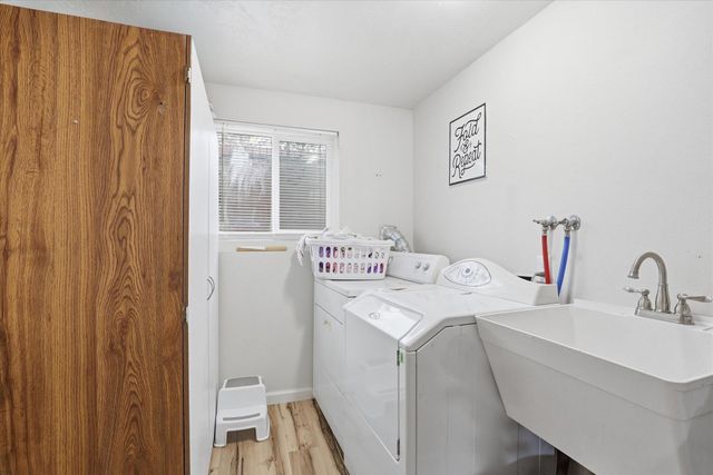 2716 E 37TH Ave, Spokane, WA 99223