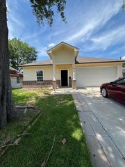 10525 Burman Street, Houston, TX 77029