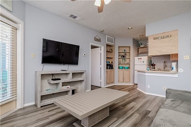 14721 Whitecap 281, Corpus Christi, TX 78418