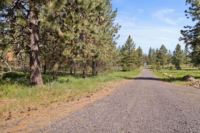 6601 Stony Way, Nine Mile Falls, WA 99026