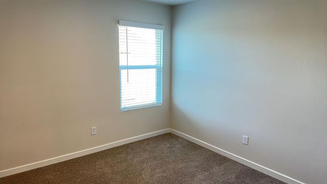 2604 Kathleens Crossing, Yukon, OK 73099