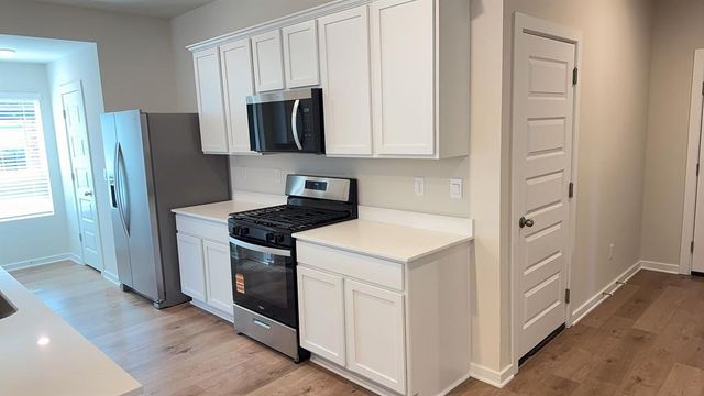 2604 Kathleens Crossing, Yukon, OK 73099