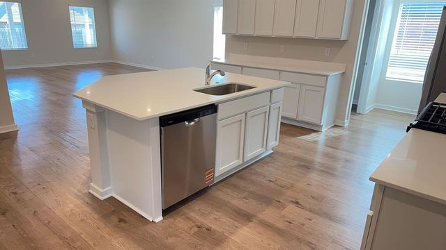 2604 Kathleens Crossing, Yukon, OK 73099