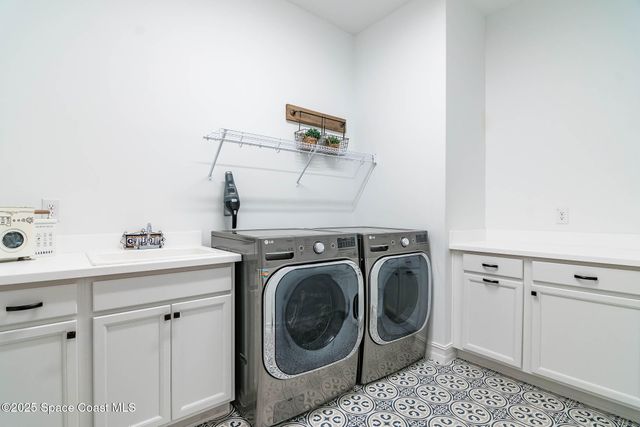 8165 Lyside Drive, Melbourne, FL 32940