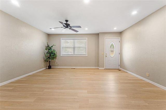 171 Circle Drive, Weatherford, OK 73096