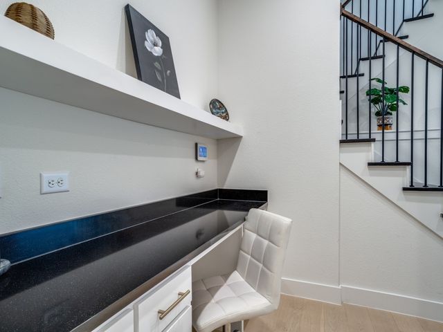 7404 Collin McKinney Parkway, Mckinney, TX 75070