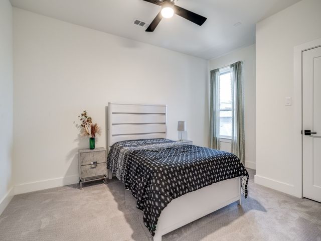 7404 Collin McKinney Parkway, Mckinney, TX 75070