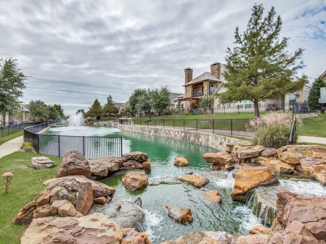 7404 Collin McKinney Parkway, Mckinney, TX 75070
