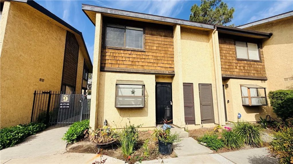 12750 Centralia, Lakewood, CA 90715