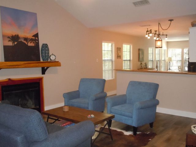 117 Cottonwood Cove, Holly Lake Ranch, TX 75765