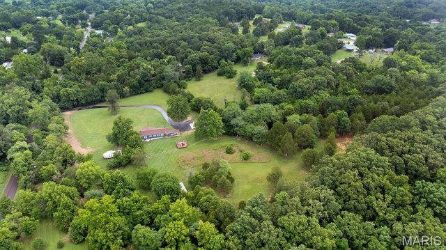 12272 Hyfield Road, De Soto, MO 63020