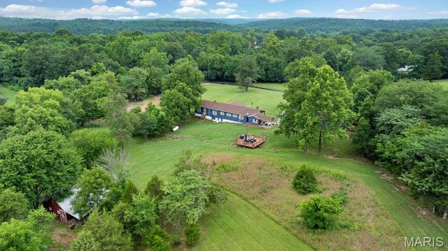 12272 Hyfield Road, De Soto, MO 63020