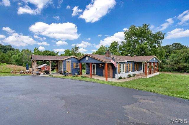 12272 Hyfield Road, De Soto, MO 63020