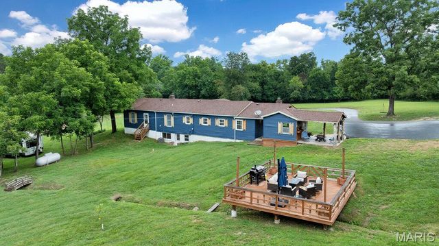12272 Hyfield Road, De Soto, MO 63020