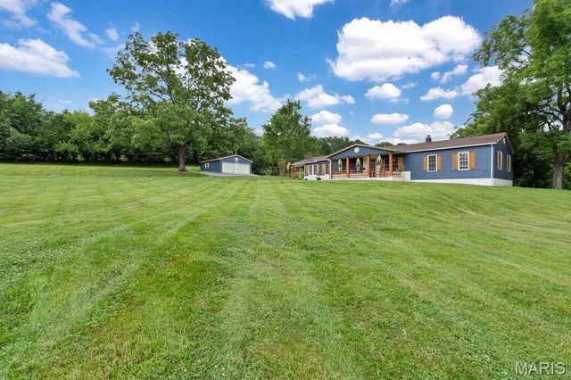 12272 Hyfield Road, De Soto, MO 63020